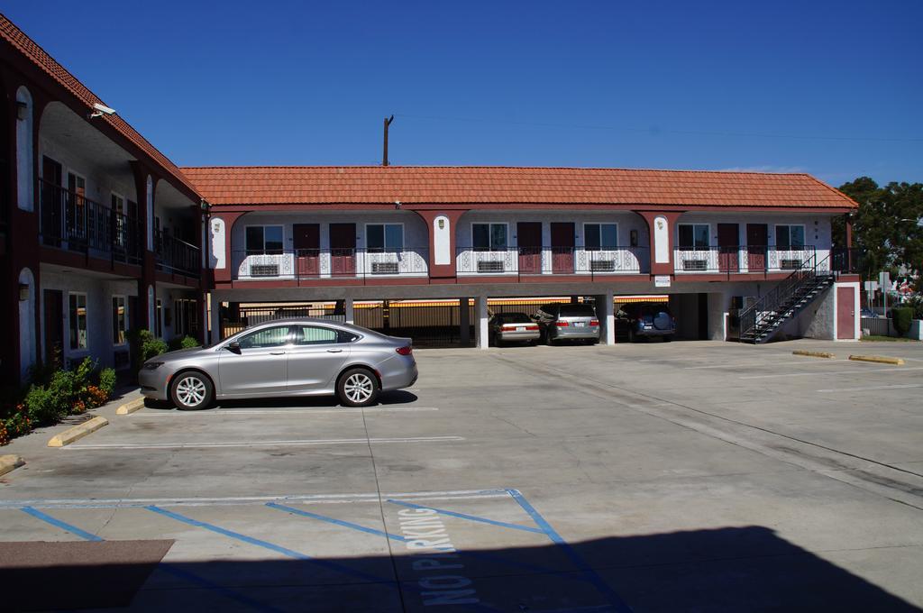 Beach Inn Long Beach Buitenkant foto